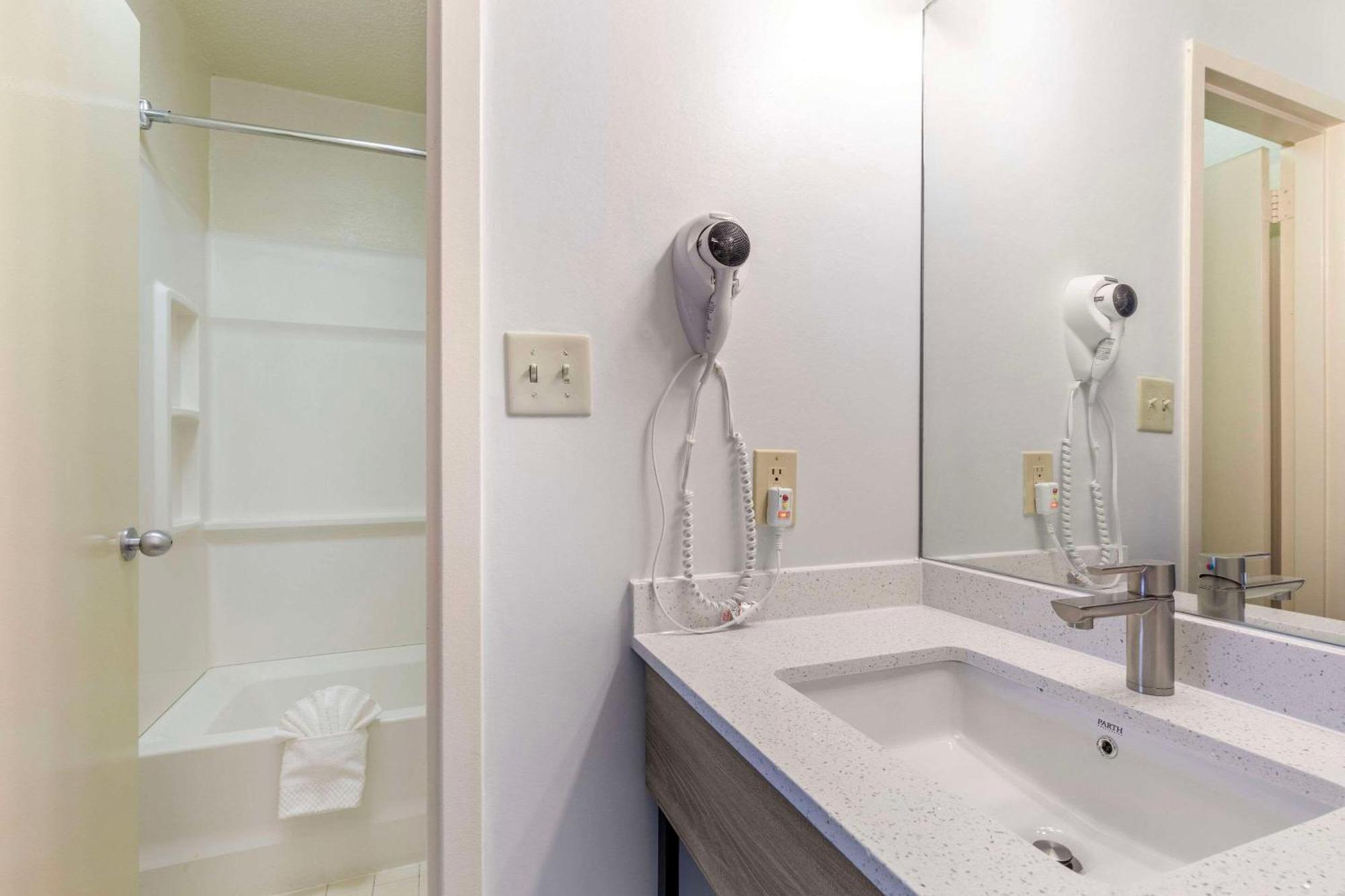 Suburban Studios Tysons Corner Viyana Dış mekan fotoğraf