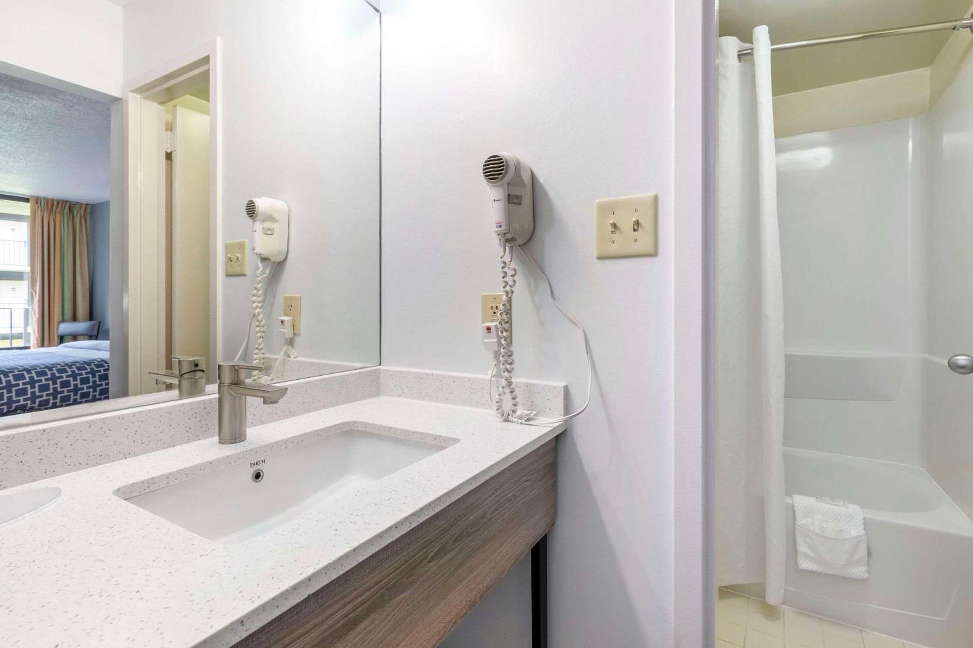 Suburban Studios Tysons Corner Viyana Dış mekan fotoğraf